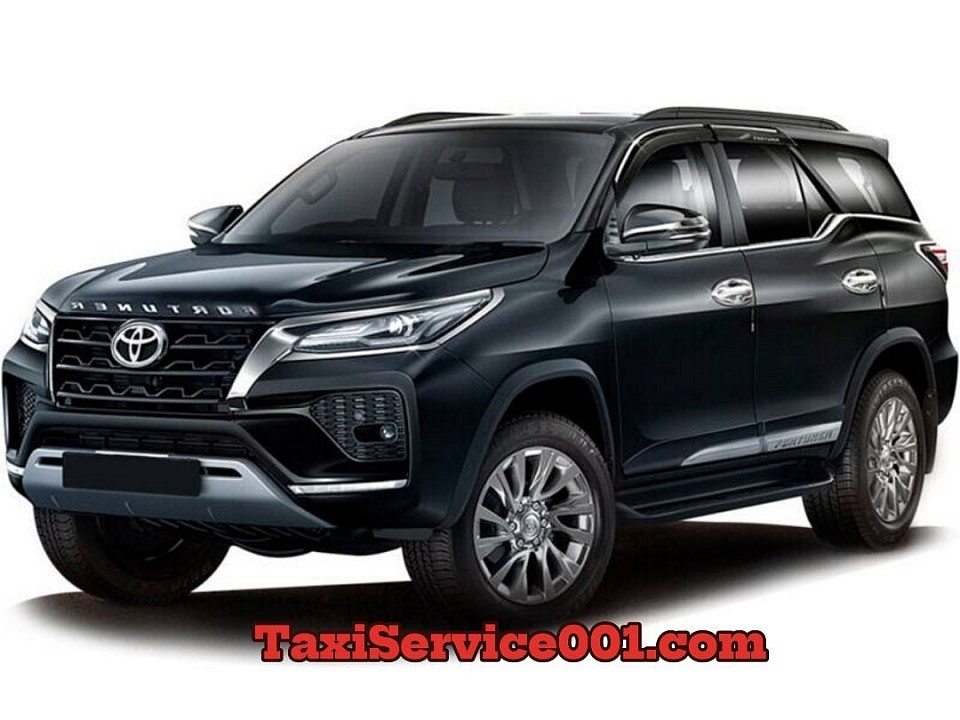 รถ SUV 7 ที่นั่ง